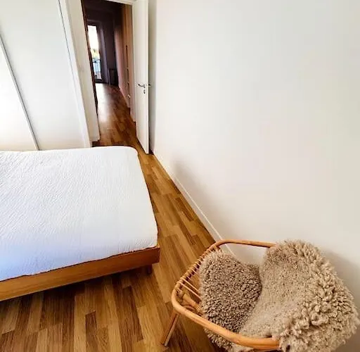 Le Boyer - Spectacular 1B & Balconies - Nice Port Apartament